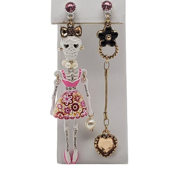 Betsey Johnson Skeleton Earrings Dia de los Muertos Pink Heart 3" Drop Dangle - Picture 3 of 8